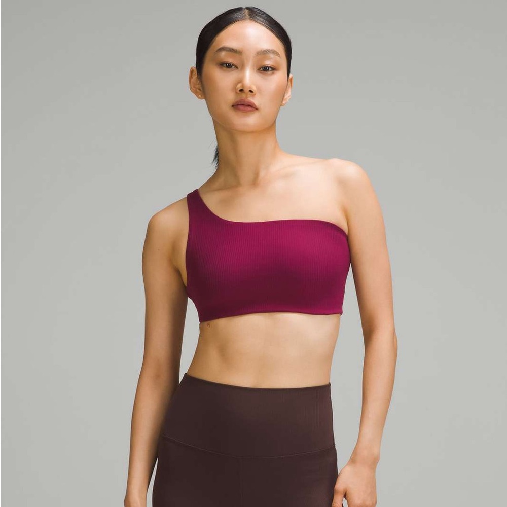 Lululemon Ribbed Nulu Asymmetrical Yoga Bra *Light Support, A/B Cup
